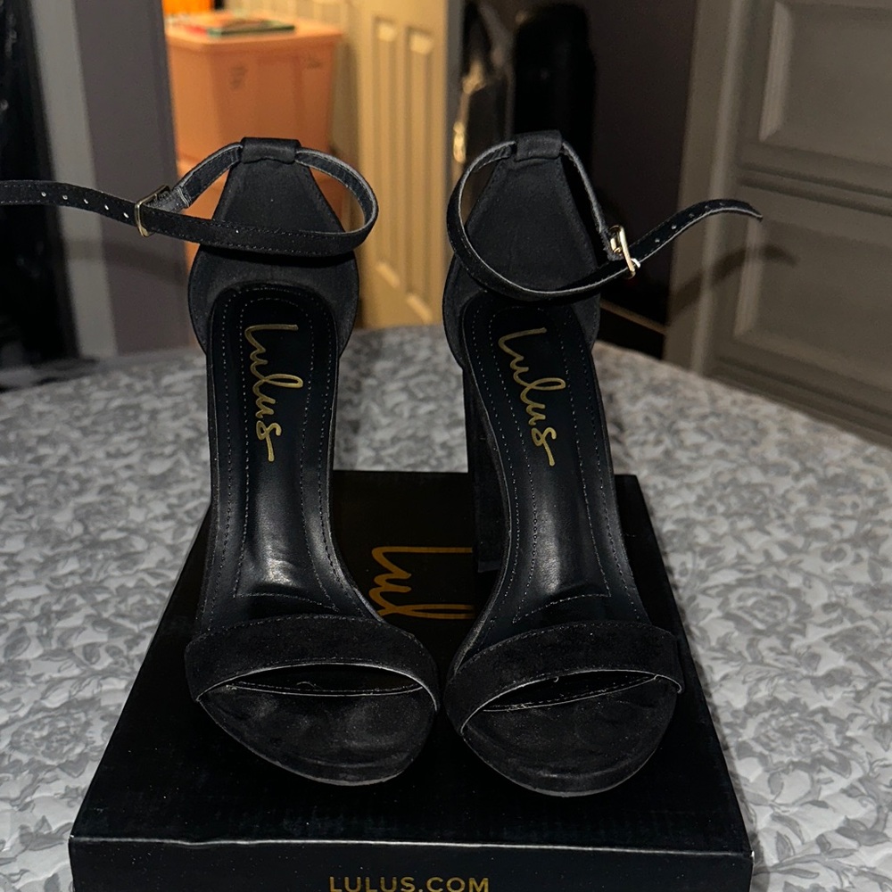 Lulu's Elegant Black Ankle Strap Heels